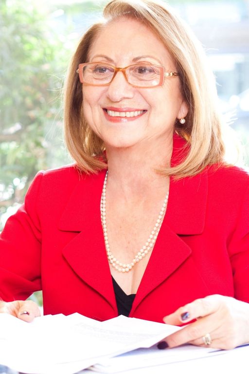 Nina Martin