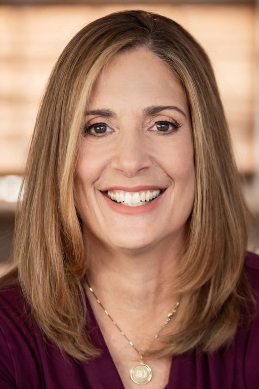 Tracey Hollerbach
