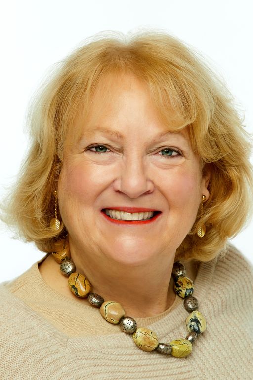 Jayne Zeamer