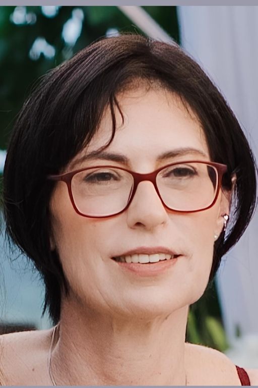 Iris Ashkenazi