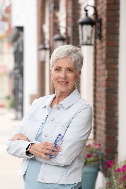 Paula Miller