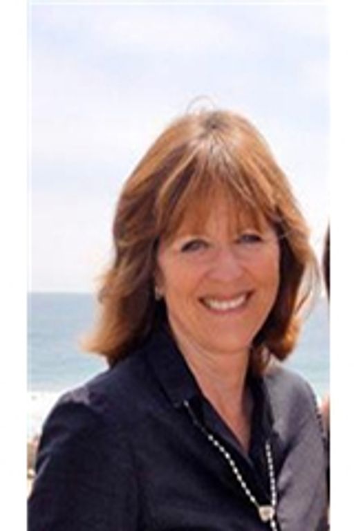 Gail Lowe