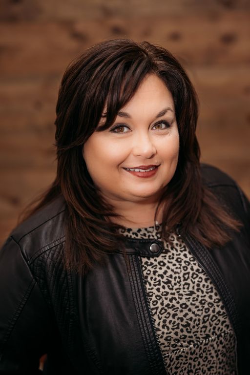 Shelly Ruess