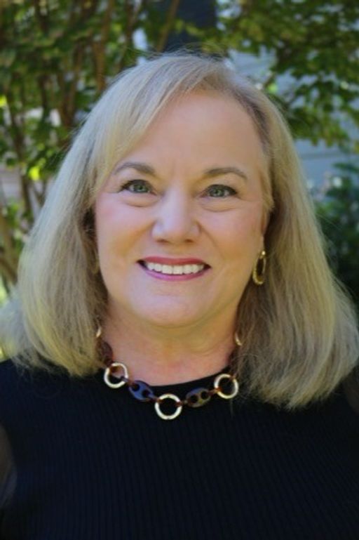 Dianne Field