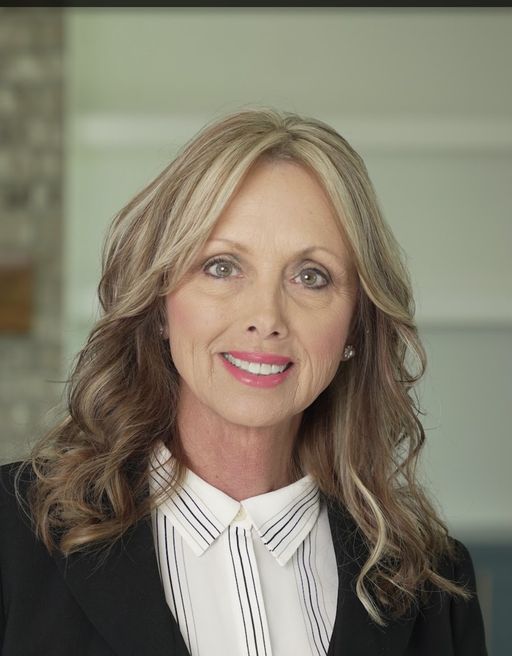 Mary Jo Gray