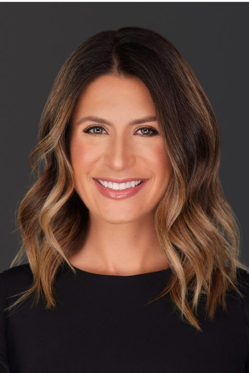 Jennifer Curreri