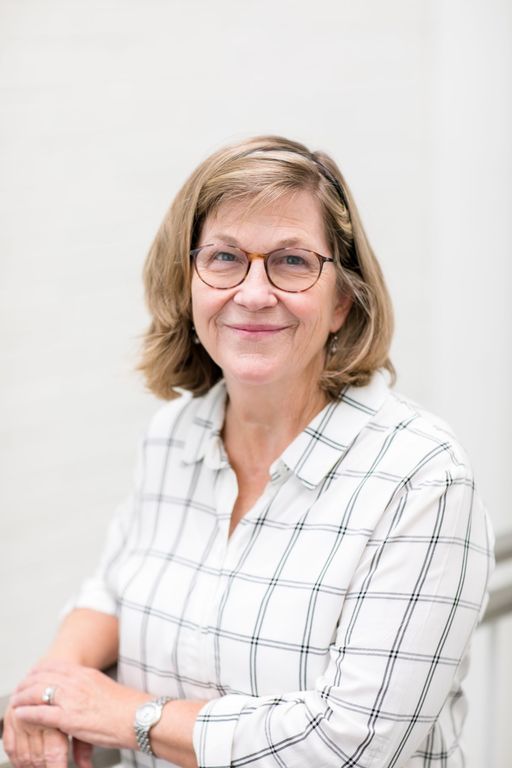 Kay Wetzel Leavens