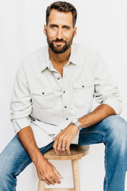 Travis Senenfelder