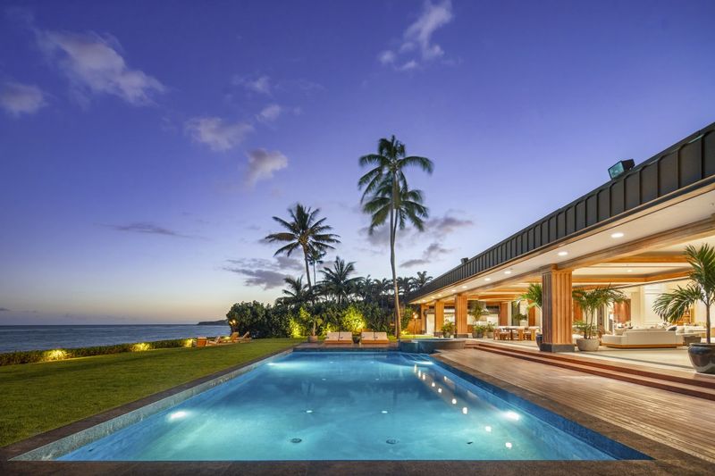TWILIGHT_4505_Kahala_Ave_103.jpg